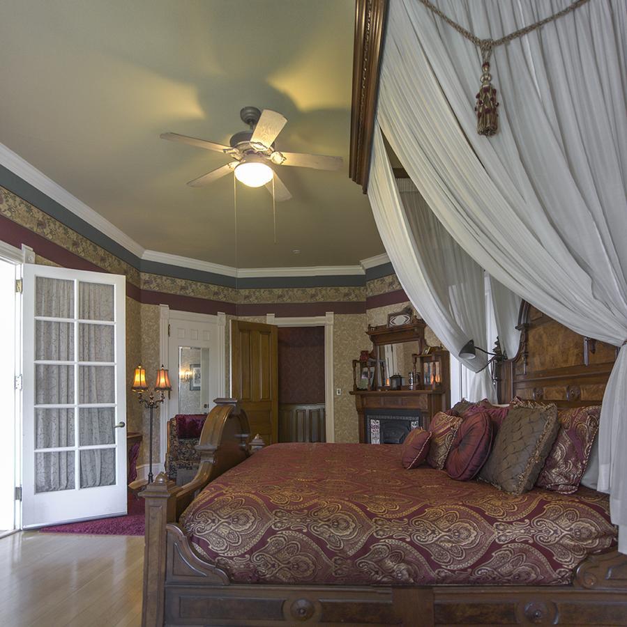 Alexander Mansion Bed & Breakfast Winona Dış mekan fotoğraf