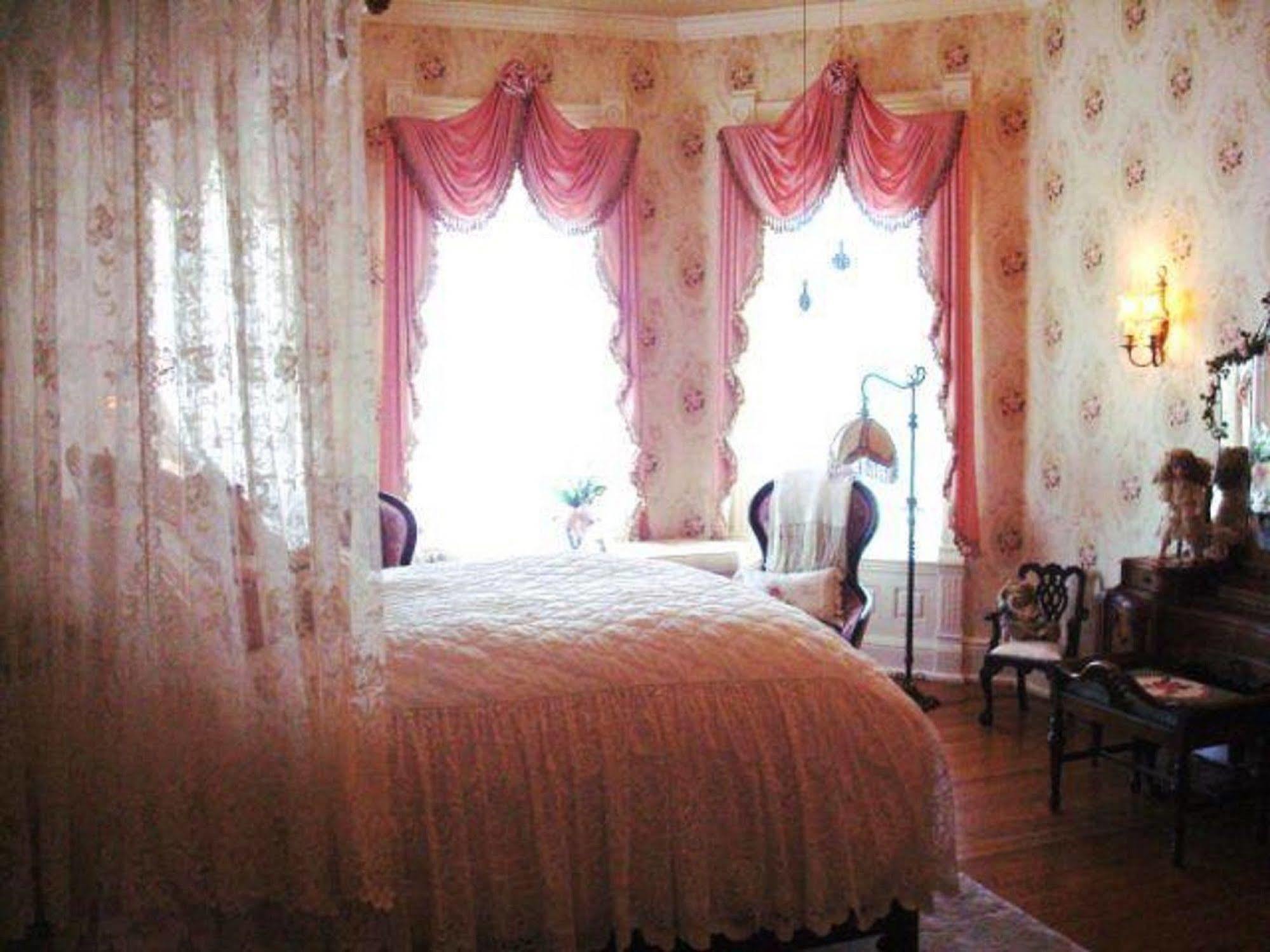 Alexander Mansion Bed & Breakfast Winona Dış mekan fotoğraf